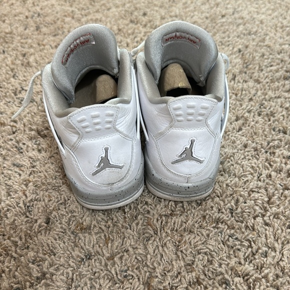 Jordan 4 Retro White Oreo - Picture 6 of 14